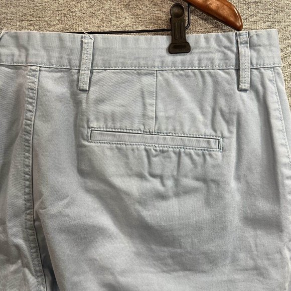 Gap Khakis Chino Shorts Men 40 Light Blue Mid Rise 100% Cotton Casual Preppy - Picture 10 of 12
